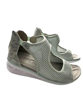 JBU Green Sandals Sport Mesh Upper Lightweight Sole Sage Green Size 7